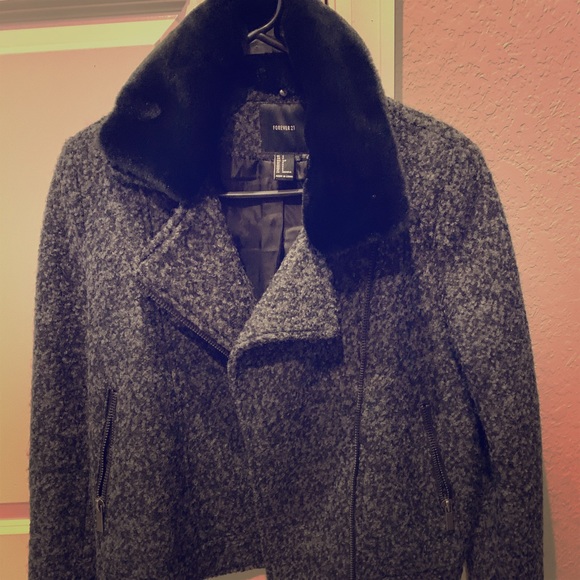 Forever 21 Jackets & Blazers - Forever 21 Faux Fur Tweed Coat